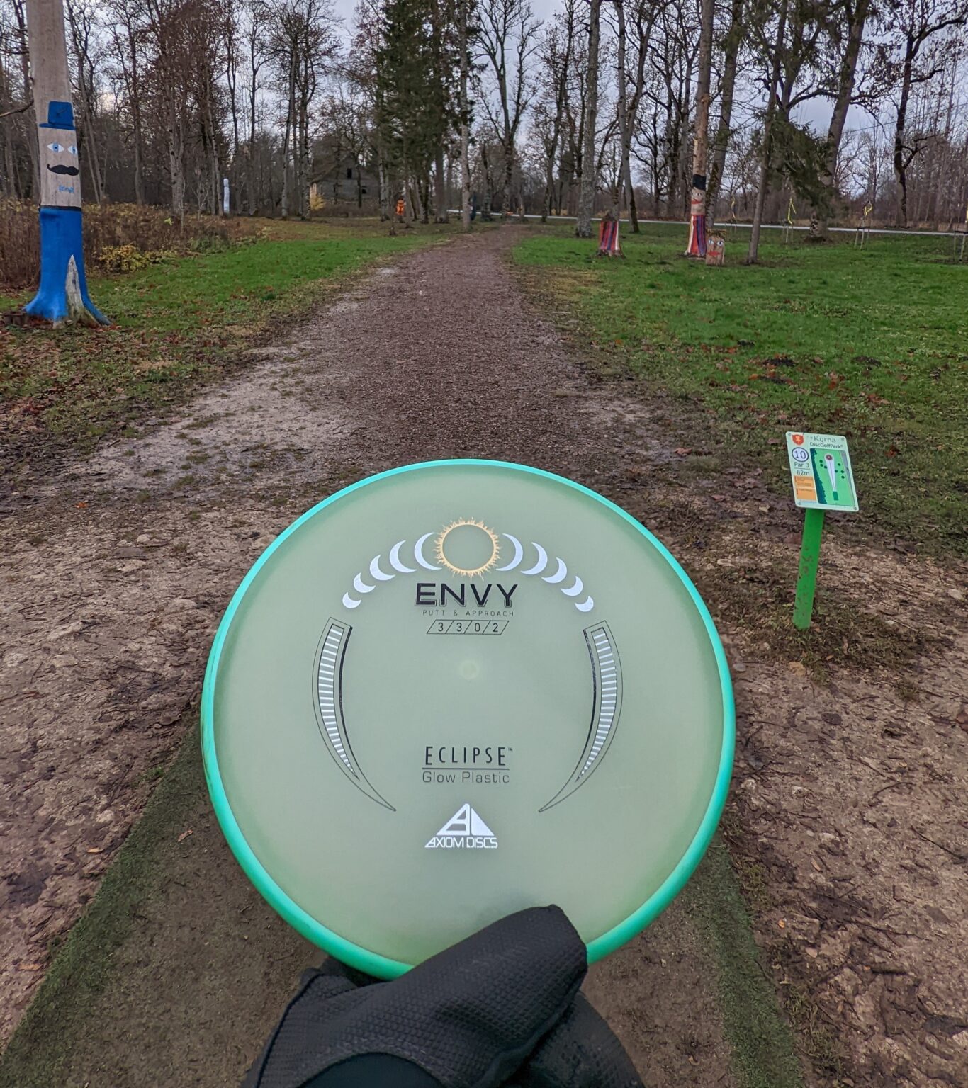 Best Disc Golf Throwing Putters Based on 1500+ VOTES! Disc Golf